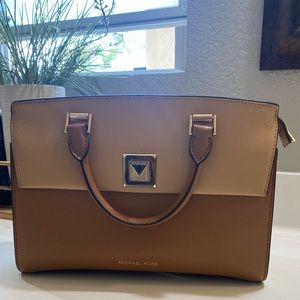 Medium Michael Kors Tote
